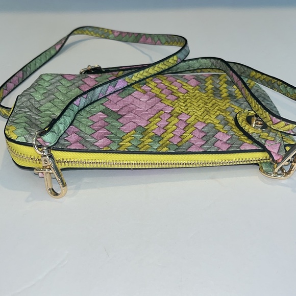 Woven Textured Handbag Shoulder Bag Yellow
Multi color. - Picture 7 of 12